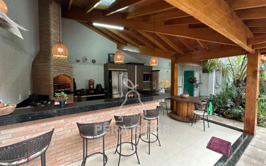 Casa 3 suítes à venda