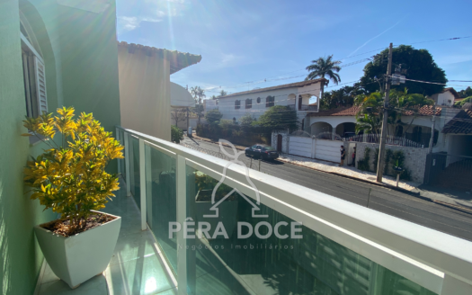 Sobrado com 5 quartos na Vila Olímpica