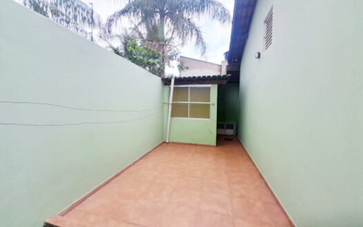 Casa no Fabrício com suíte