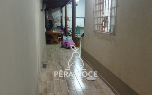 Casa á venda no bairro Tita Resende