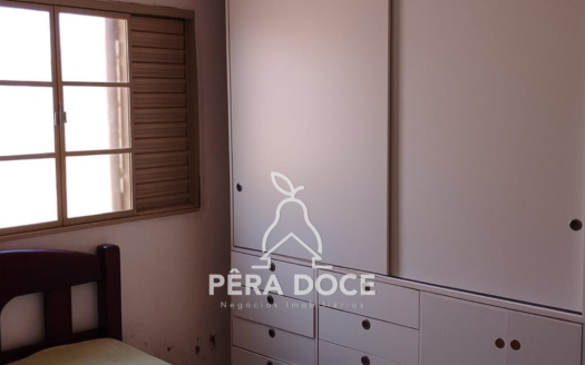 Casa com hortinha no Bairro Costa Teles 1